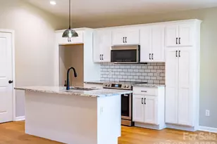 1182 Crabtree Rd, Waynesville, NC 28785 - Photo 29
