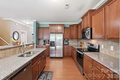 1304 Woodglen Lane, Matthews, NC 28104 - Photo 13