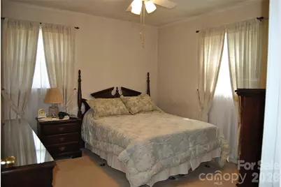 909 Timberlane Drive, Mount Holly, NC 28120 - Photo 15