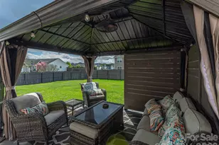 222 Haw River Rd, Fletcher, NC 28732 - Photo 11