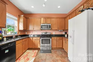 6128 Roseway Ct, Harrisburg, NC 28075 - Photo 11