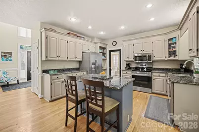 9200 Brightleaf Place, Charlotte, NC 28269 - Photo 7