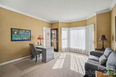 9200 Brightleaf Place, Charlotte, NC 28269 - Photo 5