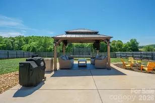 3923 Ritchie Rd, Lincolnton, NC 28092 - Photo 29