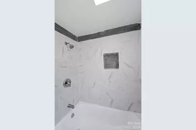 2231 Claremont Road, Newton, NC 28658 - Photo 11