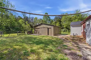 2231 Claremont Rd, Newton, NC 28658 - Photo 39