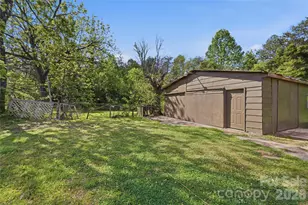 2231 Claremont Rd, Newton, NC 28658 - Photo 35