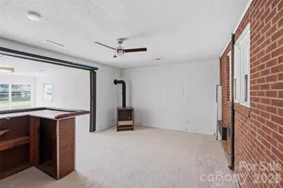 2231 Claremont Road, Newton, NC 28658 - Photo 5