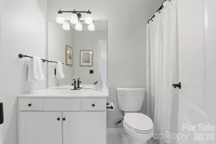 2715 Providence Spring Ln, Charlotte, NC 28270 - Photo 23