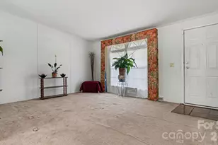 365 Brushy Dr, Lexington, NC 27295 - Photo 3