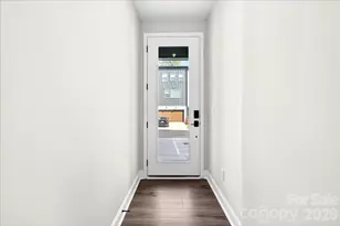 7929 Cedarsmith Ct, Charlotte, NC 28217 - Photo 3