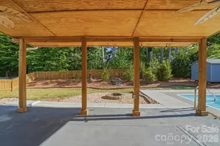 9713 Falling Stream Dr, Charlotte, NC 28214 - Photo 41