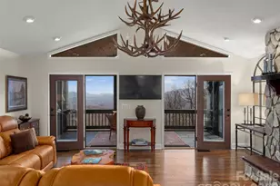 220 Dulcimer Ln, Waynesville, NC 28786 - Photo 5