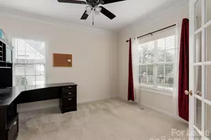 11415 Fountaingrove Dr, Charlotte, NC 28262 - Photo 7