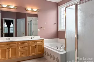 11415 Fountaingrove Dr, Charlotte, NC 28262 - Photo 33