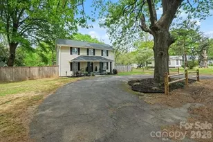 500 Boger St, Mooresville, NC 28115 - Photo 3