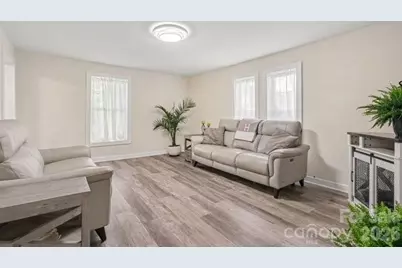 500 Boger Street, Mooresville, NC 28115 - Photo 7