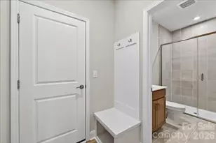 7925 Cedarsmith Ct, Charlotte, NC 28217 - Photo 9