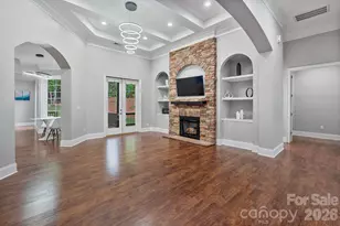 7575 Cottonwood Dr, Denver, NC 28037 - Photo 3