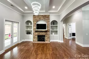 7575 Cottonwood Dr, Denver, NC 28037 - Photo 5