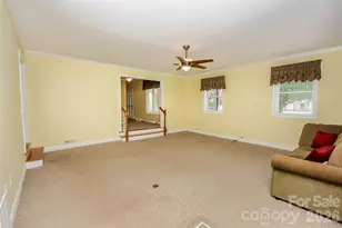 167 Southwood Dr, Statesville, NC 28677 - Photo 9