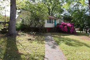 3300 Maywood Dr, Charlotte, NC 28205 - Photo 1