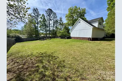 517 Sunnyside Drive SE, Concord, NC 28025 - Photo 9