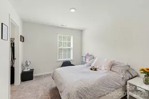 8133 Clairwood Dr, Charlotte, NC 28269 - Photo 13