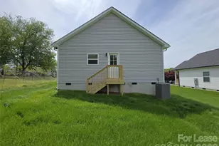 1028 Patton Ave, Albemarle, NC 28001 - Photo 11