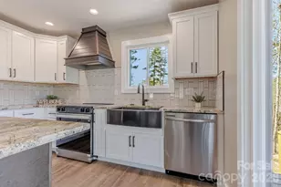 85 Elrod Dr, Whittier, NC 28789 - Photo 11