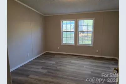 1731 Lakeview Drive, Statesville, NC 28677 - Photo 9