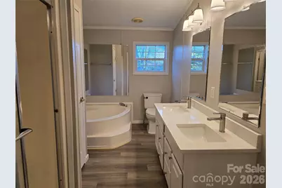 1731 Lakeview Drive, Statesville, NC 28677 - Photo 13