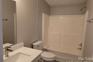 1731 Lakeview Dr, Statesville, NC 28677 - Photo 19