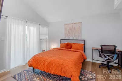 5812 Rock Hollow Drive, Charlotte, NC 28212 - Photo 25