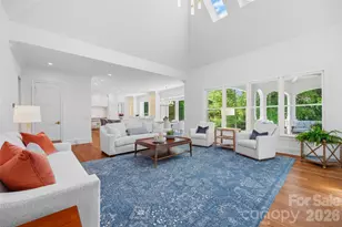 11110 McClure Manor Dr, Charlotte, NC 28277 - Photo 5