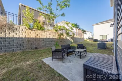 1135 Harland Street, Charlotte, NC 28216 - Photo 33