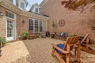 6327 Kiftsgate Ct, Charlotte, NC 28226 - Photo 3