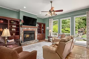 24 Nesbitts Olde Farm Rd, Fairview, NC 28730 - Photo 7