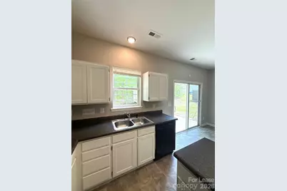 1207 Joannas Court, Charlotte, NC 28214 - Photo 9