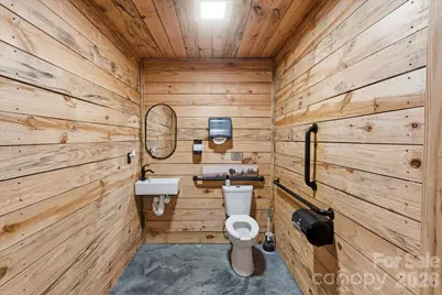 1380 N Main Street, Marion, NC 28752 - Photo 19