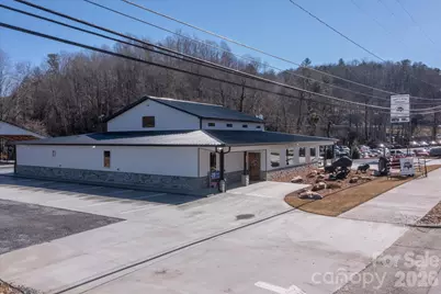 1380 N Main Street, Marion, NC 28752 - Photo 31