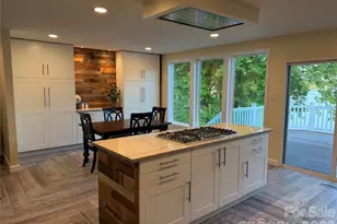 19011 Kailua Cir, Tega Cay, SC 29708 - Photo 3