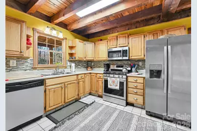 24 Wood Lake Drive, Fairview, NC 28730 - Photo 11