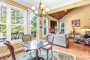 61 Village Pointe Ln, Asheville, NC 28803 - Photo 15