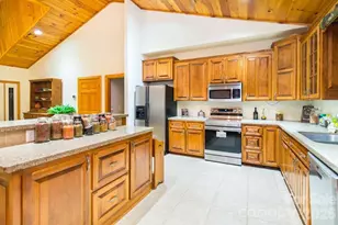 241 Crocus Ln, Sylva, NC 28779 - Photo 5