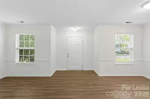 15505 De Havilland Dr, Charlotte, NC 28278 - Photo 5