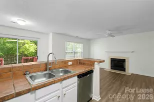 15505 De Havilland Dr, Charlotte, NC 28278 - Photo 11