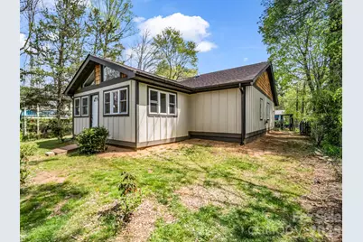 605 Rhododendron Avenue, Black Mountain, NC 28711 - Photo 5