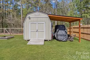 110 Saint Rd, Richlands, NC 28574 - Photo 23