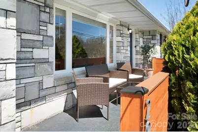 298 Erwin Hills Road, Asheville, NC 28806 - Photo 3